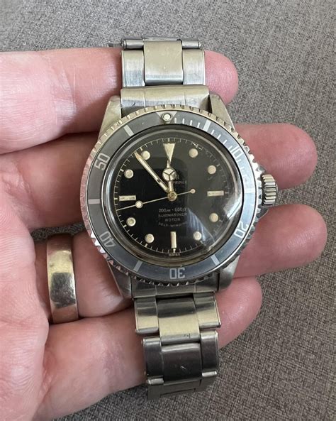 1964 tudor oyster submariner.